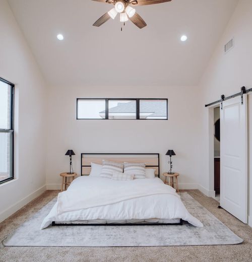Private Deluxe